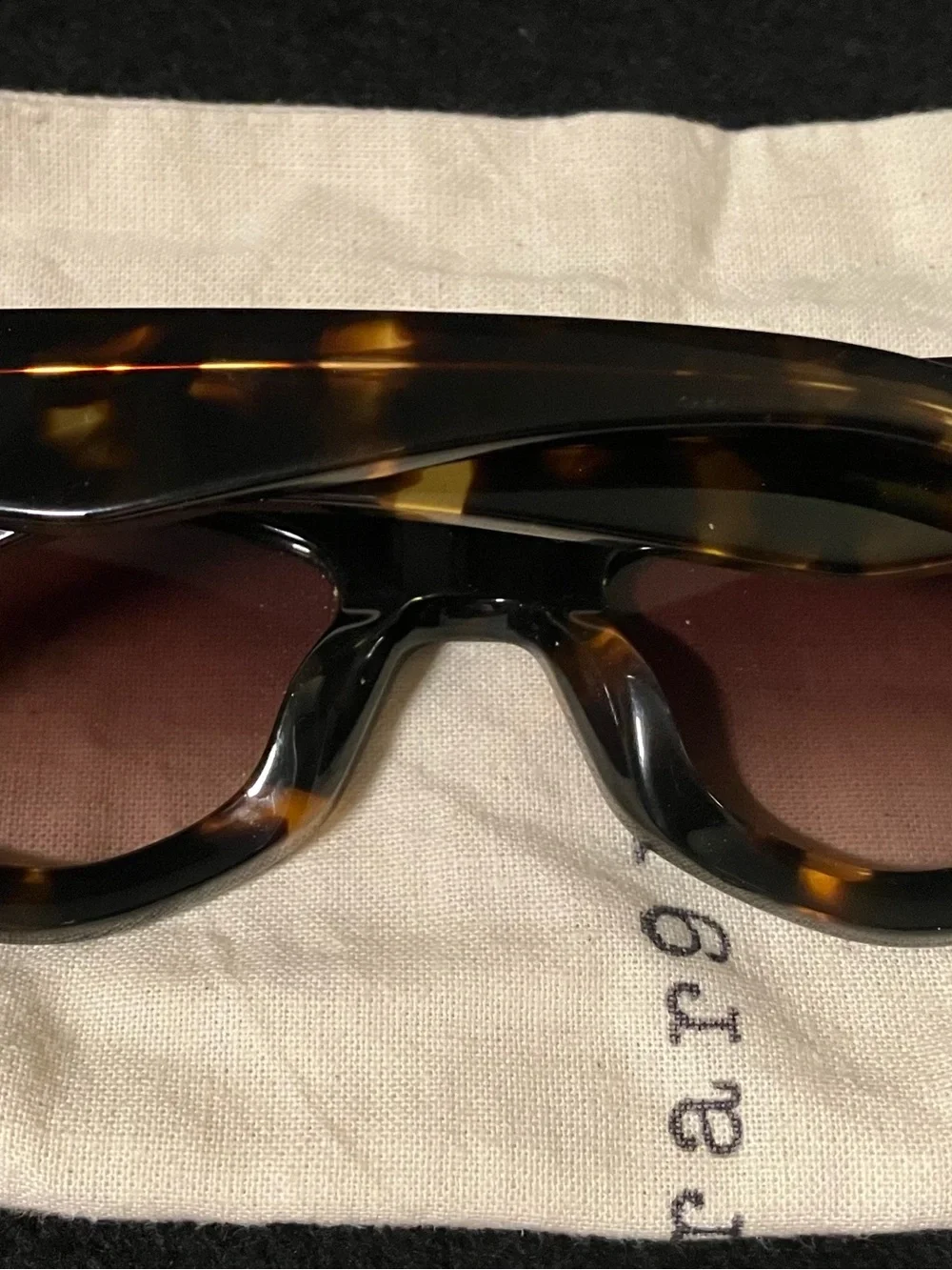 Desi sunglasses - Picture 2 of 6